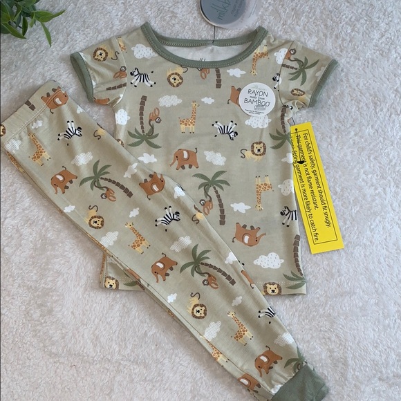Milkberry Other - NWT Milkberry Safari Animals 12M 2 pc Bamboo Pajama Set PJs